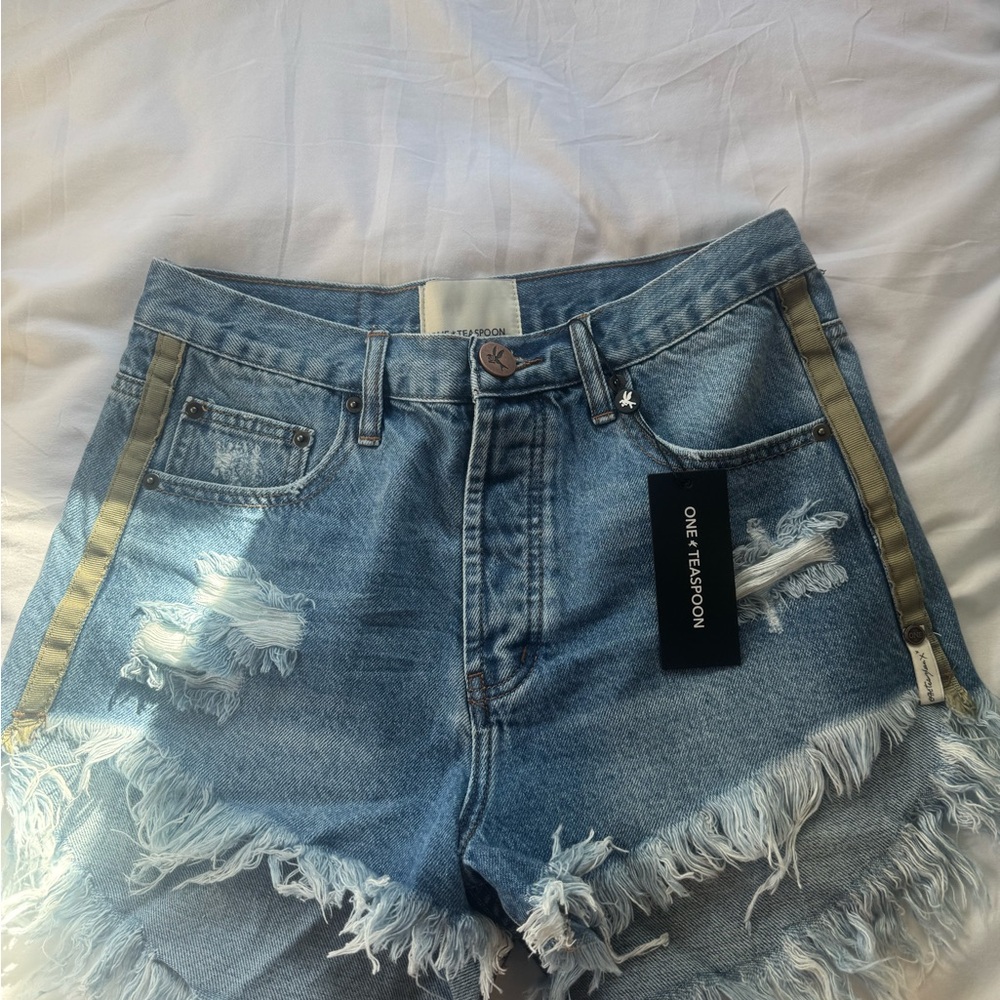 One Teaspoon Blue High-Waisted Jean Shorts with Distressed Hem
